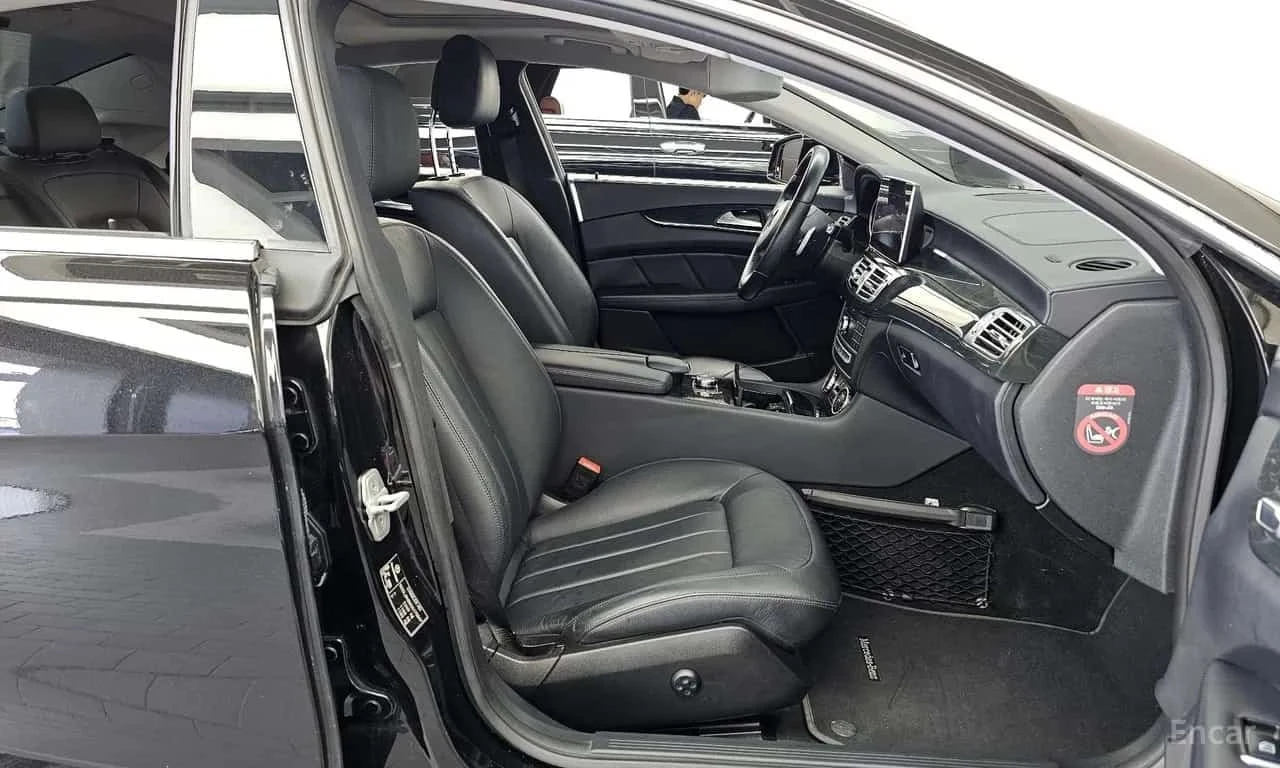 Mercedes-Benz CLS 250 d * 4MATIC * 4 Подгрева * 360 Камера * Шибидах * , снимка 11 - Автомобили и джипове - 56235118