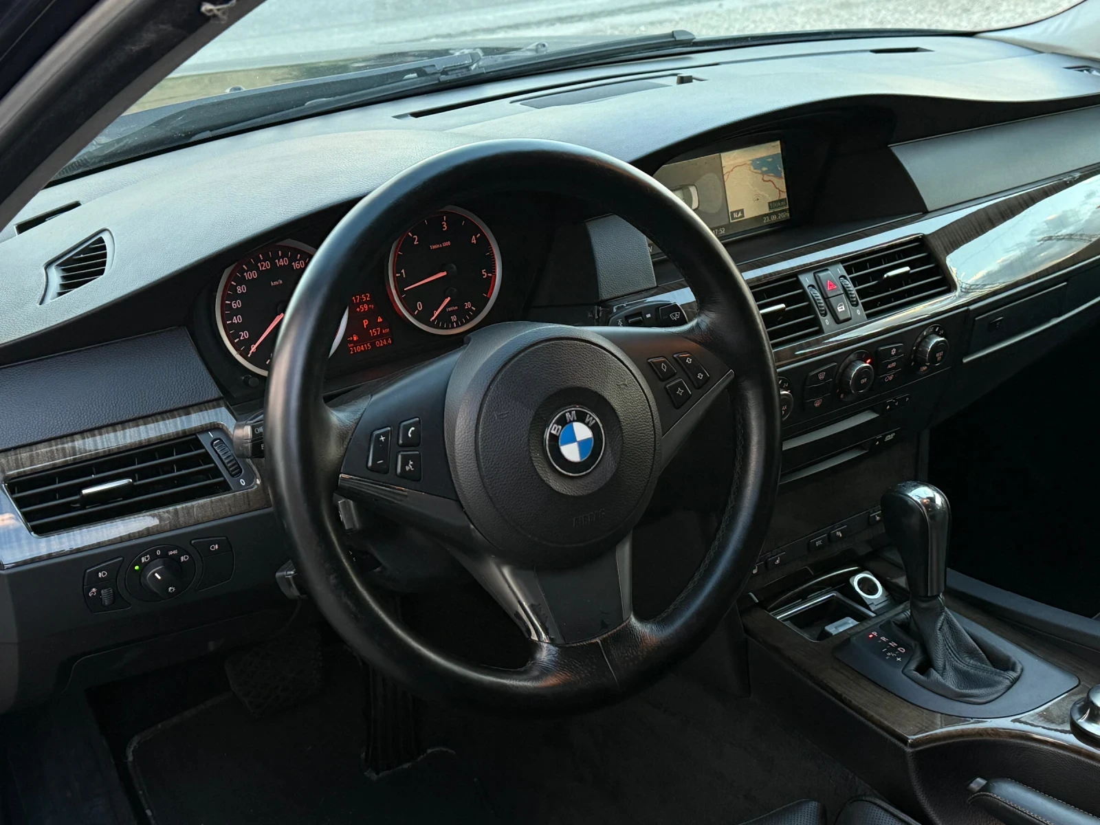 BMW 530 M-PACK ОБДУХВАНЕ ПОДГРЕВ , снимка 7 - Автомобили и джипове - 56261218