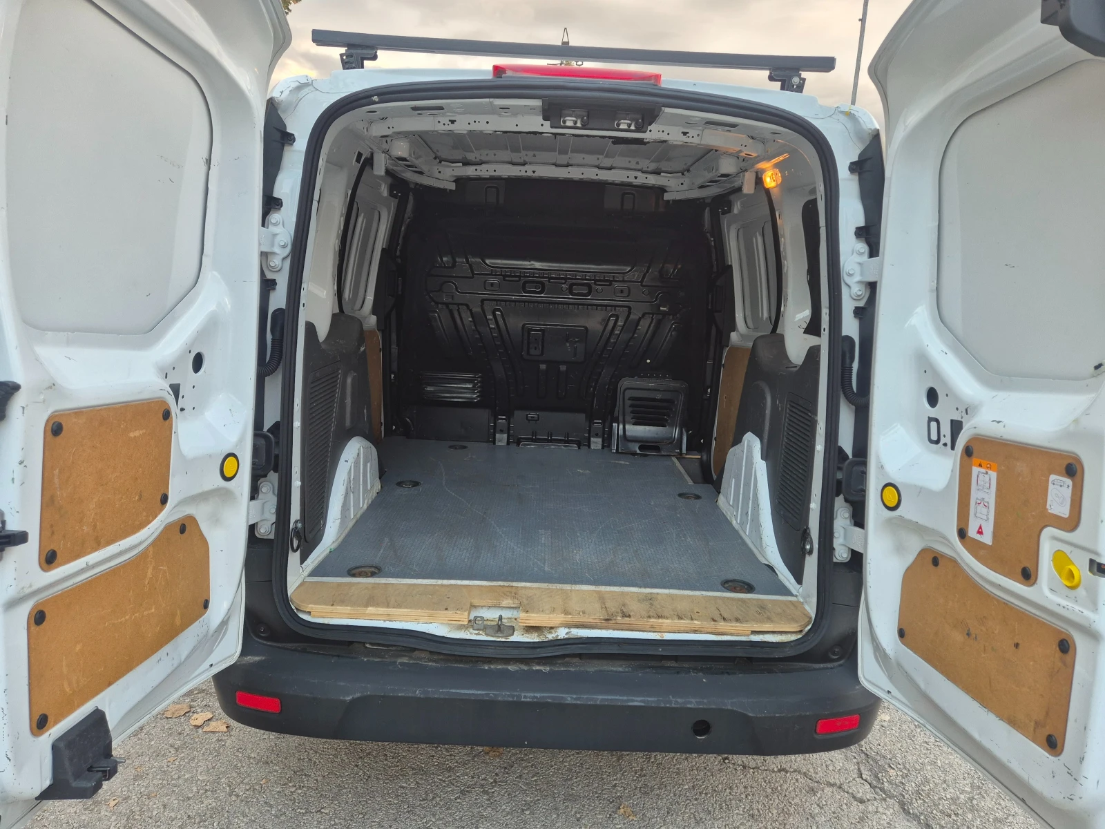 Ford Connect 1.5TDCI KLIMA ITALY TOP | Mobile.bg � ����������� 9