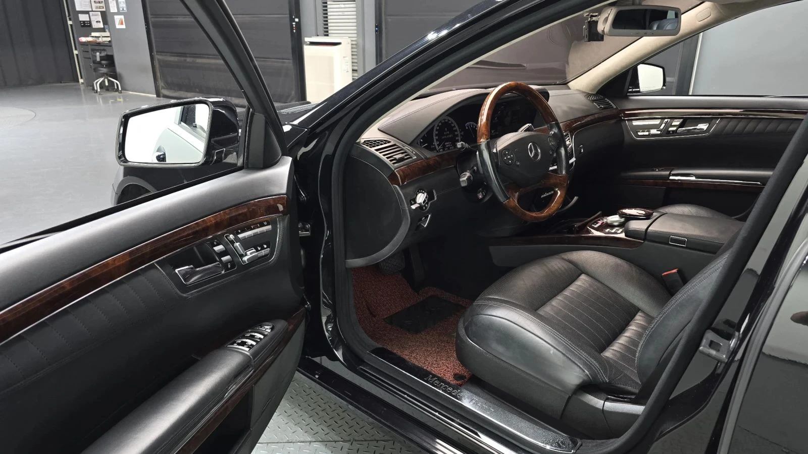 Mercedes-Benz S 600, снимка 10 - Автомобили и джипове - 56686651