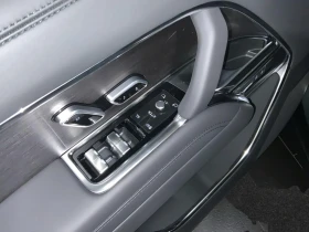 Land Rover Range rover P460/PLUG-IN/HSE/MERIDIAN/PANO/PIXEL-LED/360/ - 132980 € / 260086.27 лв. - 31397640 6