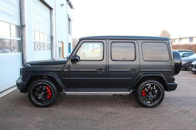 Mercedes-Benz G 63 AMG Night*MAT*Burm*Mbeam*Widescreen*Carbon*ГАРАНЦИЯ, снимка 6 - Автомобили и джипове - 47217137