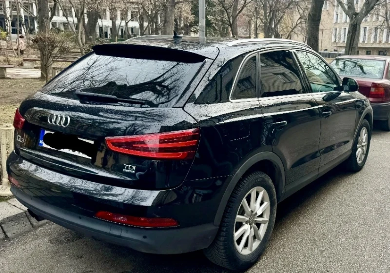 Audi Q3, снимка 2 - Автомобили и джипове - 49294322