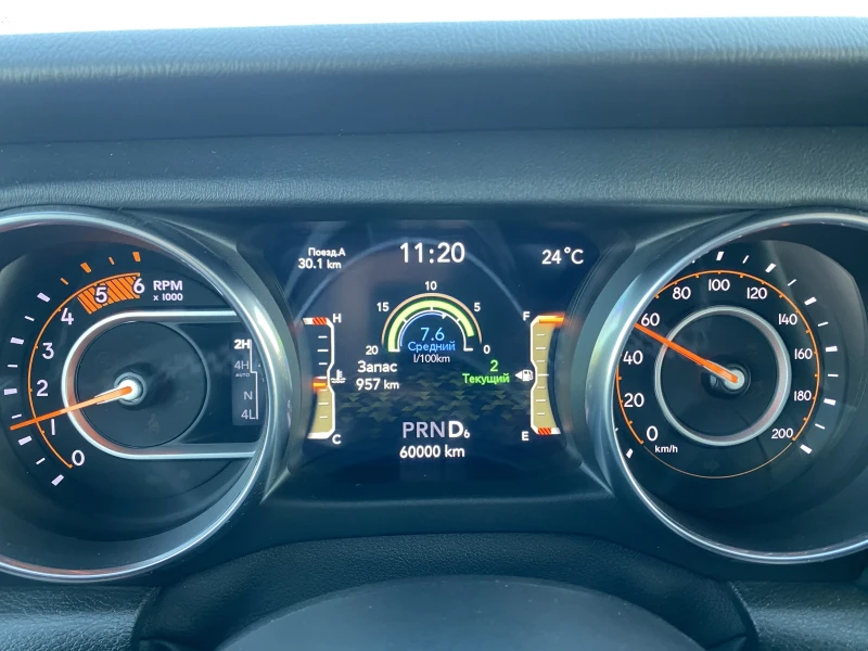 Jeep Wrangler SAHARA UNLIMITED 4x4, снимка 3 - Автомобили и джипове - 52331089