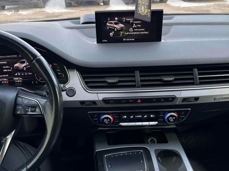Audi Q7 2018 Technik * CARFAX * БЕЗ ПЪРВОНАЧАЛНА ВНОСКА, снимка 9 - Автомобили и джипове - 52667583