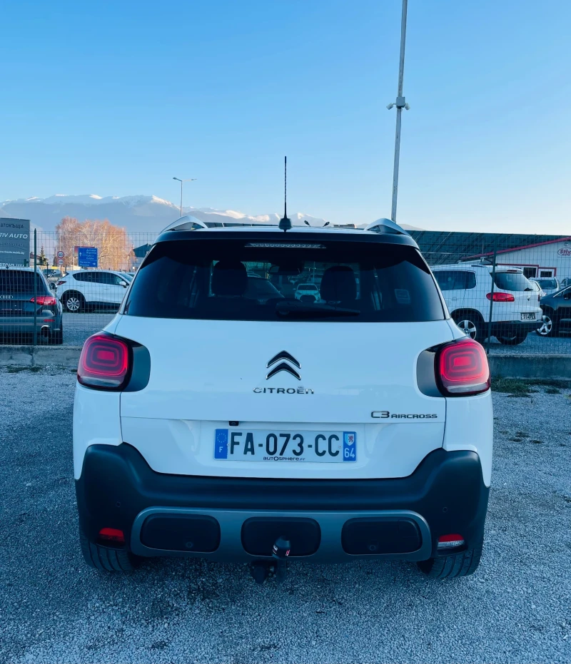 Citroen C3 Aircross 1.2 PureTech * Кожа* Камера 360* Сервизна книжка* , снимка 6 - Автомобили и джипове - 52697930