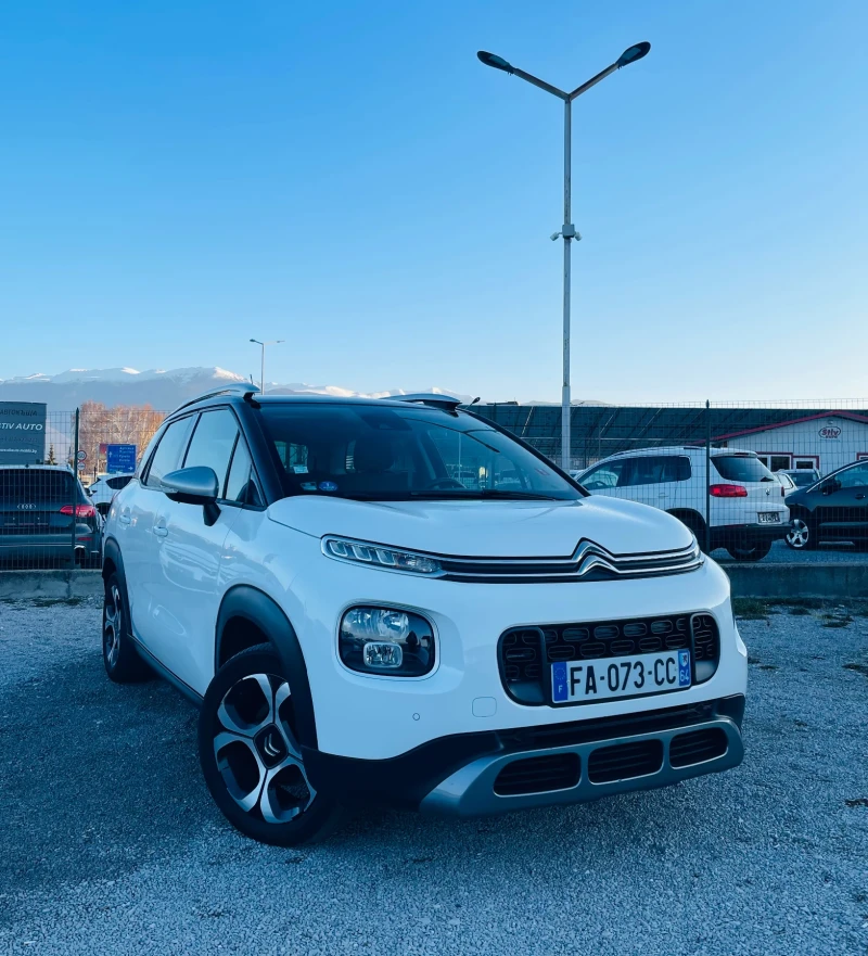 Citroen C3 Aircross 1.2 PureTech * Кожа* Камера 360* Сервизна книжка* , снимка 3 - Автомобили и джипове - 52697930