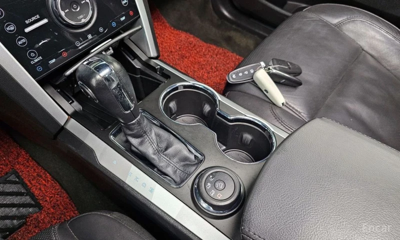 Ford Explorer, снимка 9 - Автомобили и джипове - 52708879