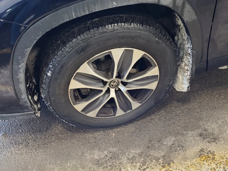 Toyota Highlander * XLE * CARFAX * ЦЕНА ДО БГ, снимка 13 - Автомобили и джипове - 53332260