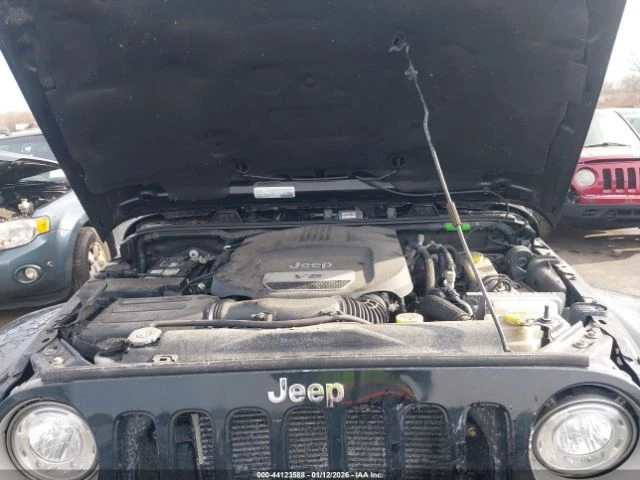 Jeep Wrangler UNLIMITED SAHARA - изображение 10