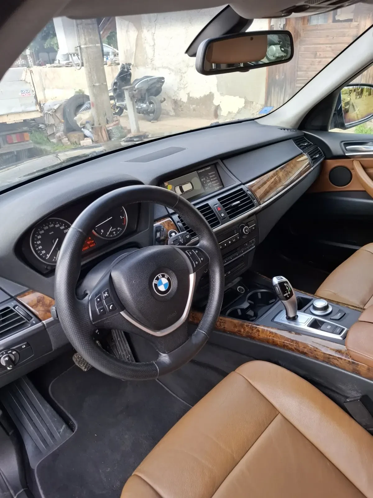 BMW X5 SD - изображение 7