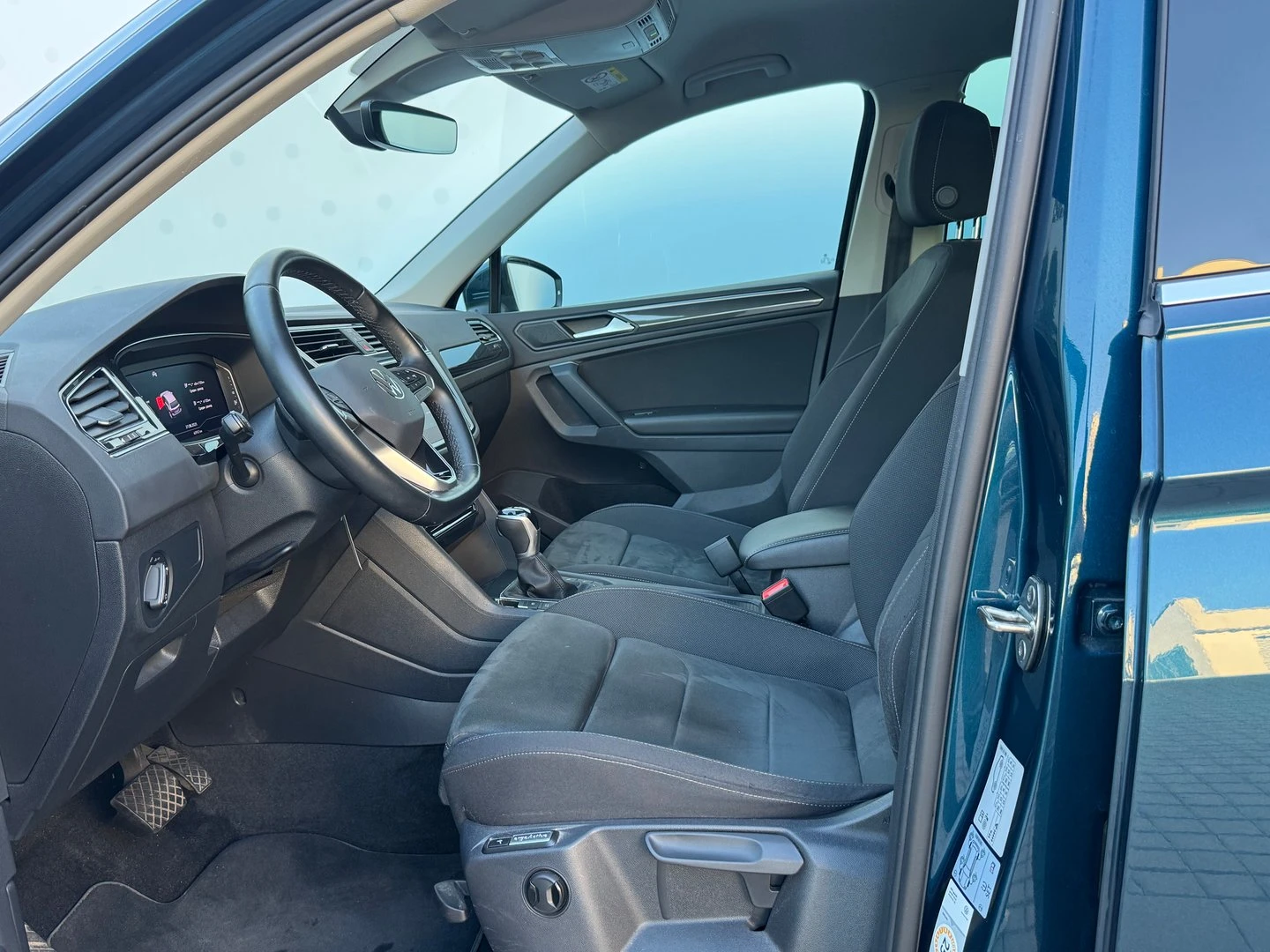 VW Tiguan Elegance 1.4 eHybrid OPF DSG - изображение 6