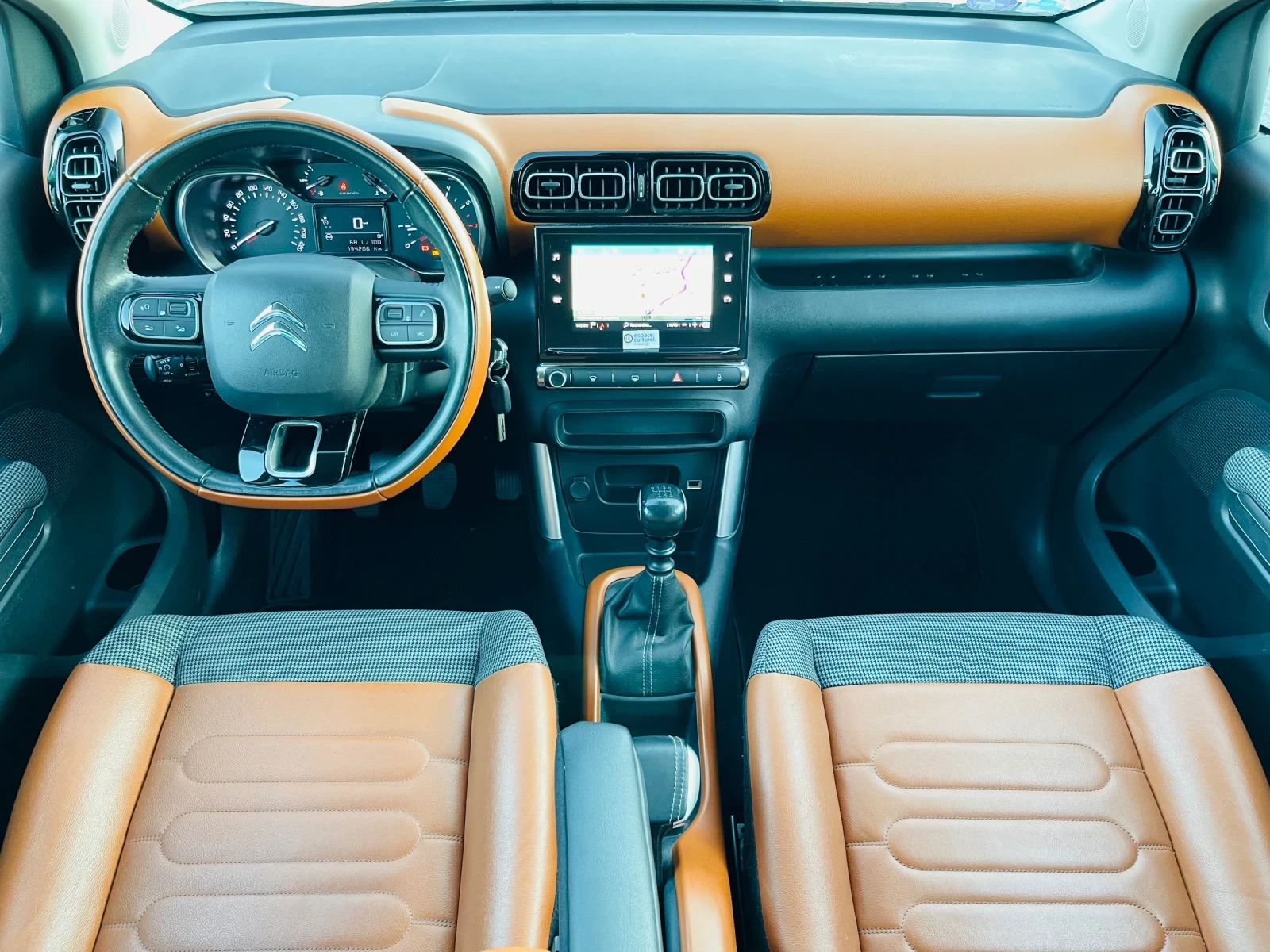 Citroen C3 Aircross 1.2 PureTech * ����* ������ 360* �������� ������*  | Mobile.bg � ����������� 11