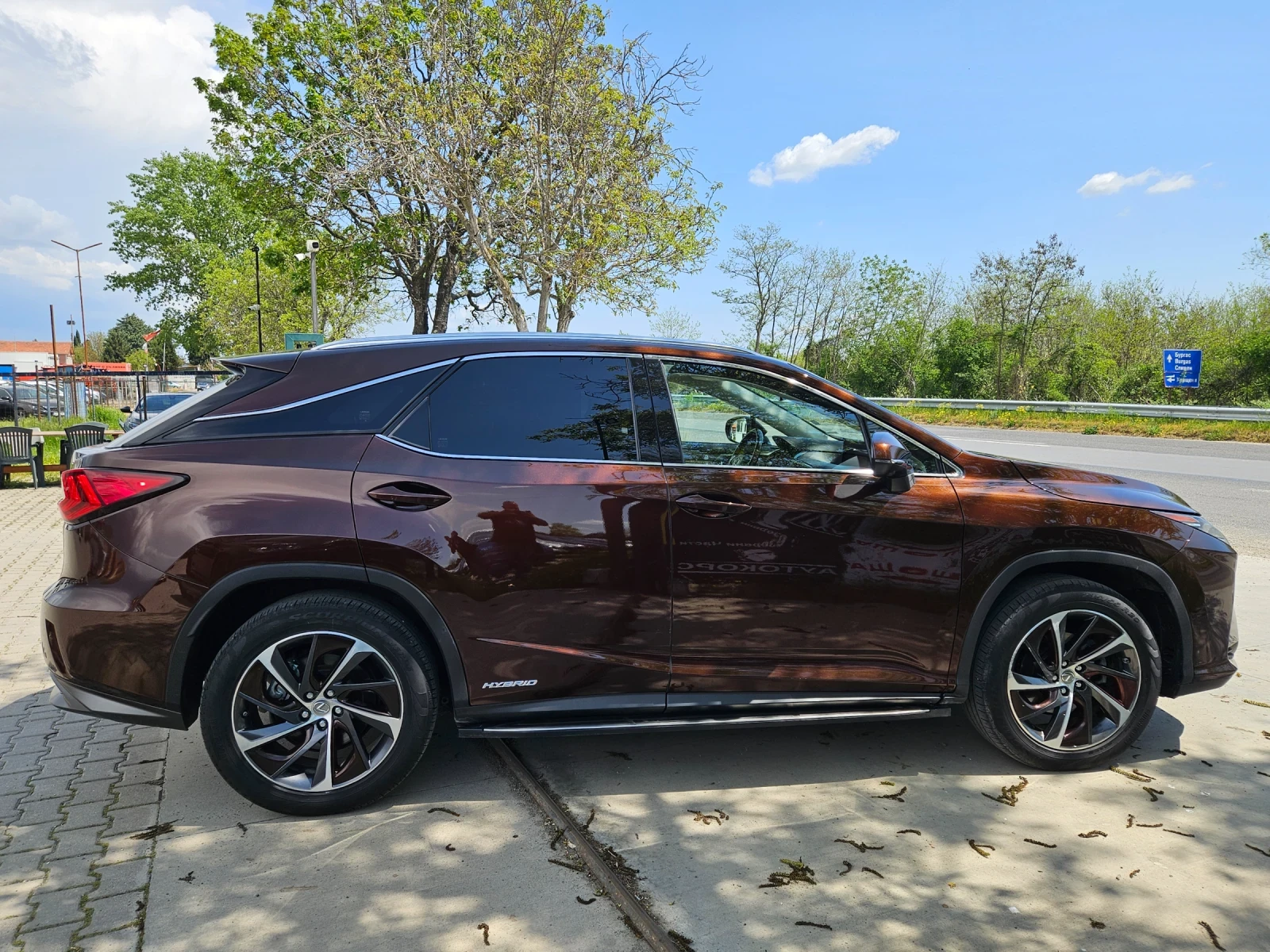 Lexus RX 450h Hybrid  - изображение 4