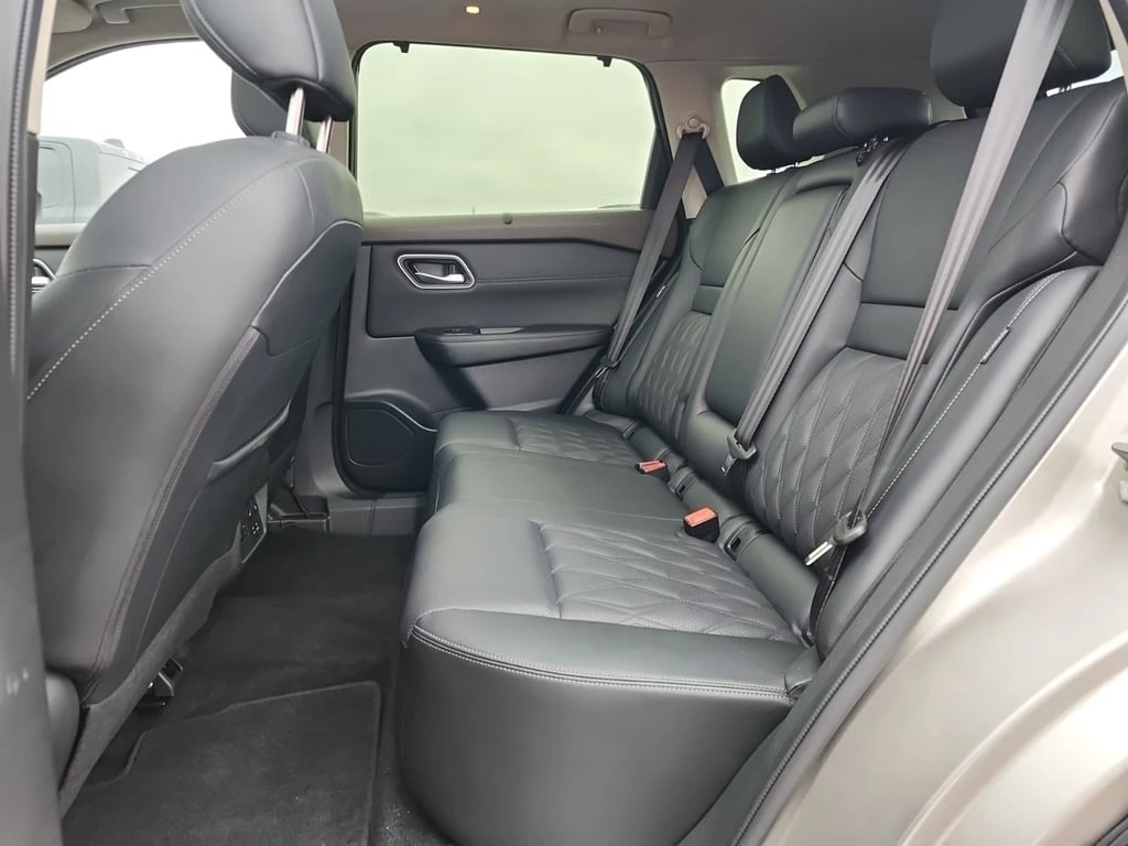 Nissan Rogue * PLATINUM * CARFAX * ��� ������������ ������ | Mobile.bg � ����������� 11
