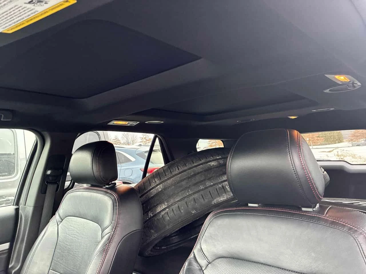 Ford Explorer SPORT AWD * 360 КАМЕРА* ОДБУХВАНЕ* ПАНОРАМА*  - изображение 9