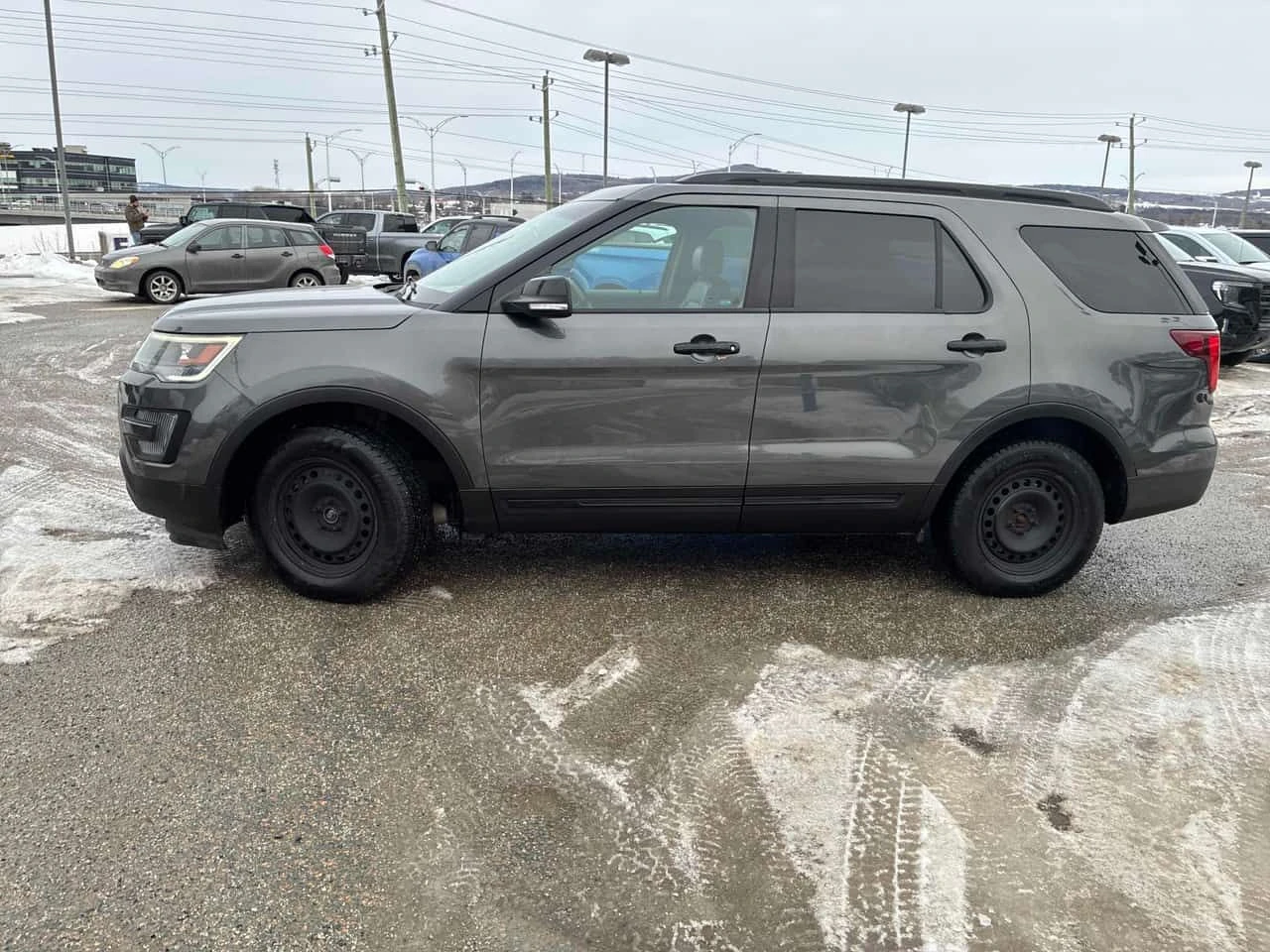 Ford Explorer SPORT AWD * 360 КАМЕРА* ОДБУХВАНЕ* ПАНОРАМА*  - изображение 3