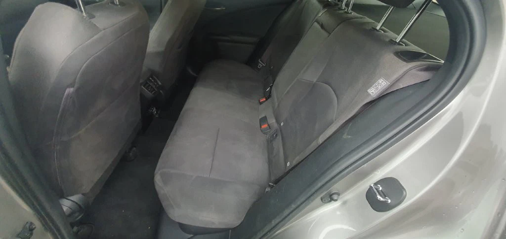 Lexus UX 250h  Business, снимка 10 - Автомобили и джипове - 53944960