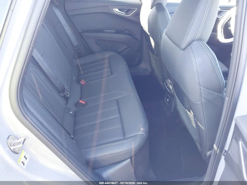 Audi Q4 Sportback E-Tron Premium Plus 55 Quattro, снимка 8 - Автомобили и джипове - 54315644