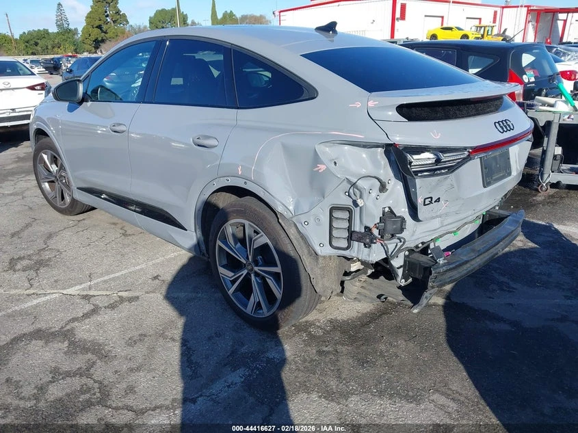 Audi Q4 Sportback E-Tron Premium Plus 55 Quattro, снимка 3 - Автомобили и джипове - 54315644