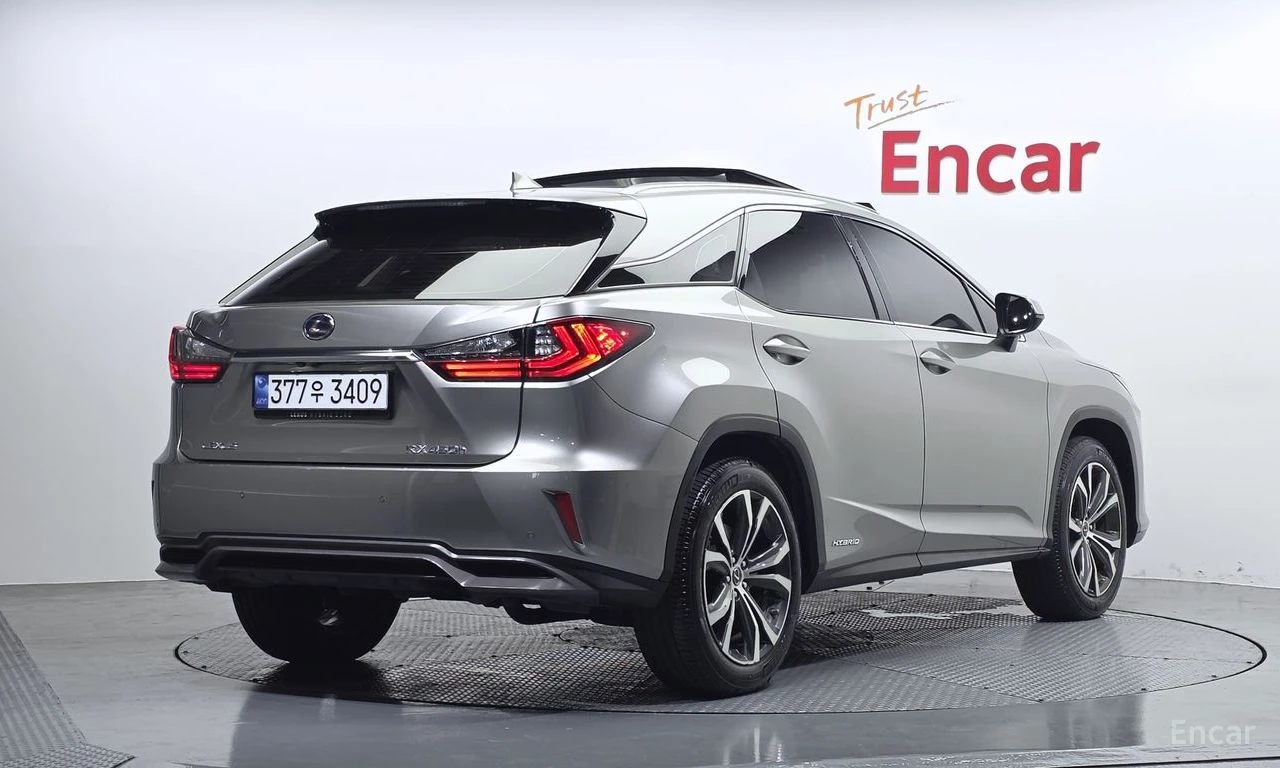 Lexus RX 450h ДИСТРОНИК * ОБДУХВАНЕ * HEAD-UP * PANO, снимка 3 - Автомобили и джипове - 55217023