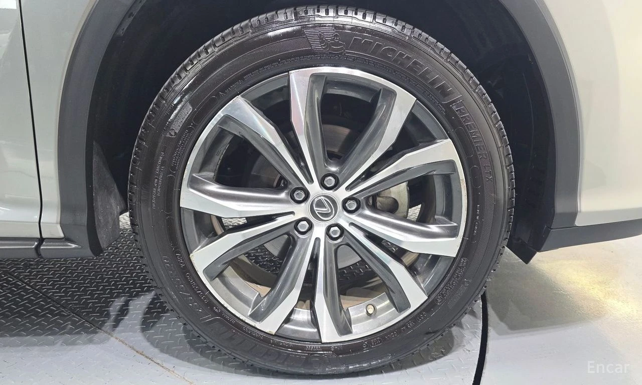 Lexus RX 450h ДИСТРОНИК * ОБДУХВАНЕ * HEAD-UP * PANO, снимка 7 - Автомобили и джипове - 55217023