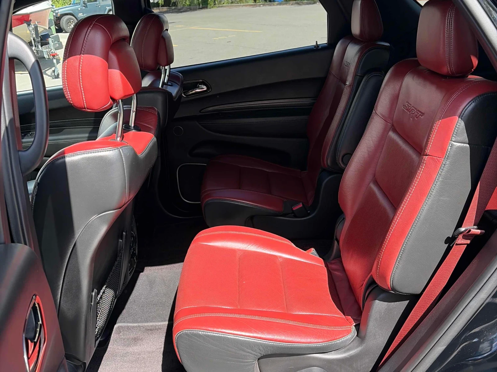 Dodge Durango SRT* Шибидах* 4х4* Back cam* H&K* 6+ 1* DIST* Обду, снимка 12 - Автомобили и джипове - 56036890