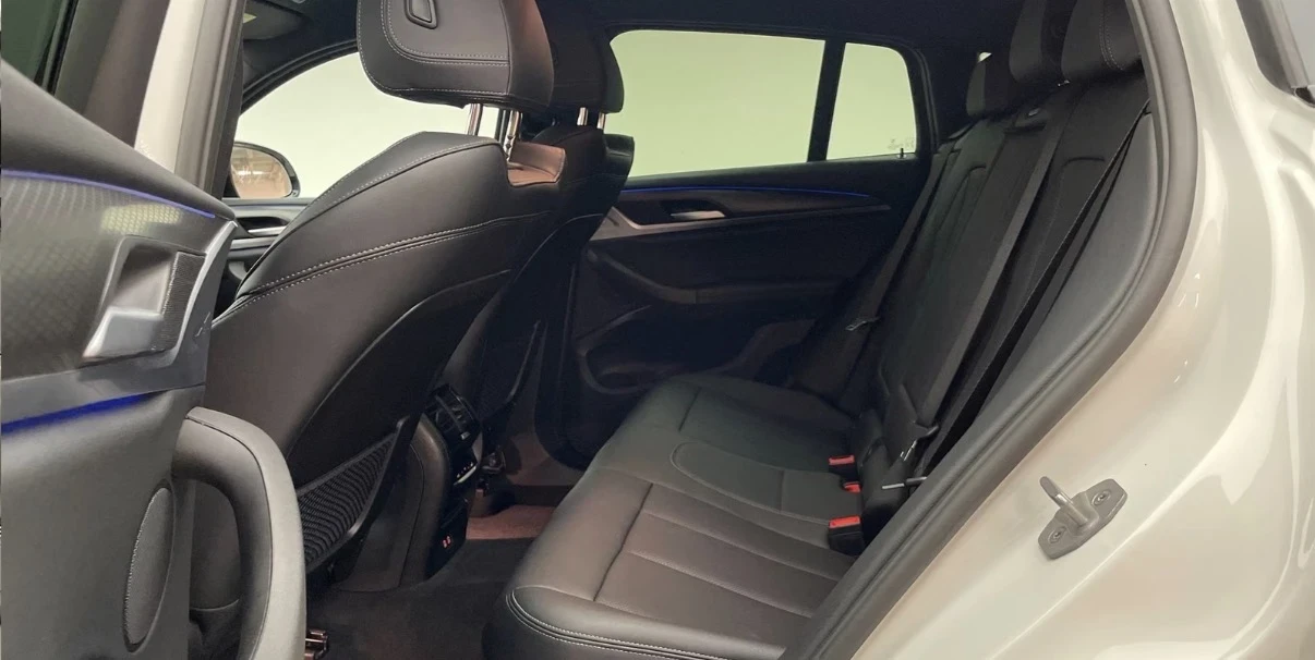 BMW X4 xDrive 30i, снимка 11 - Автомобили и джипове - 56594839