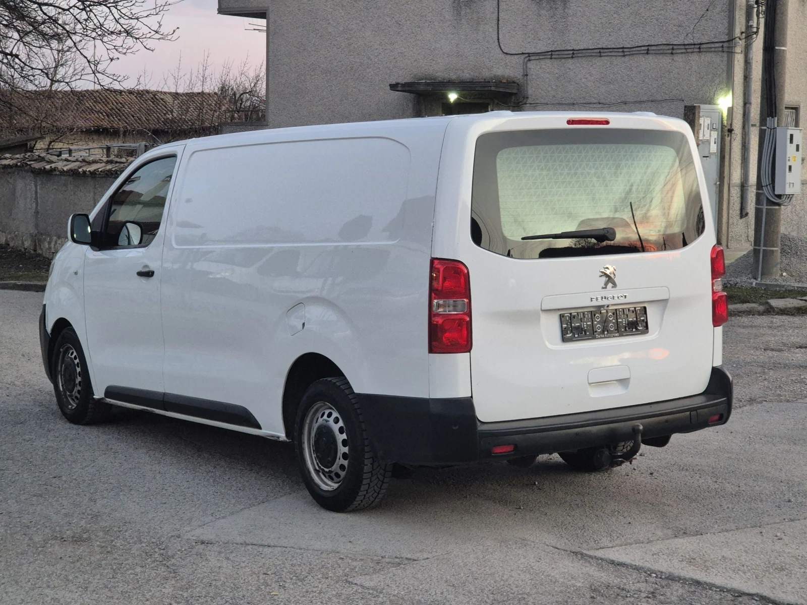 Peugeot Expert 2.0BlueHDI 120 Premium Pack - изображение 5