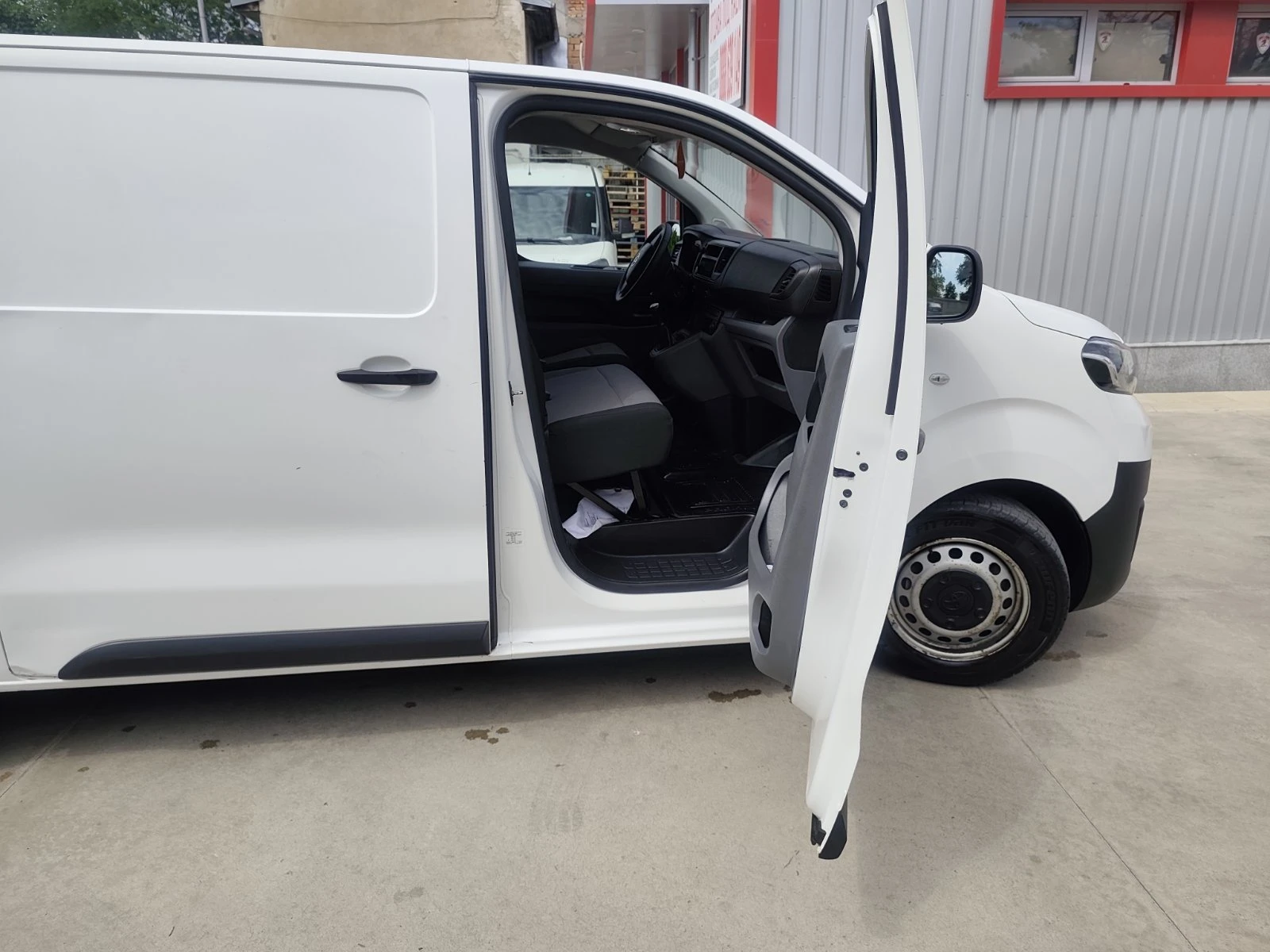 Toyota Proace 1.6 - изображение 9