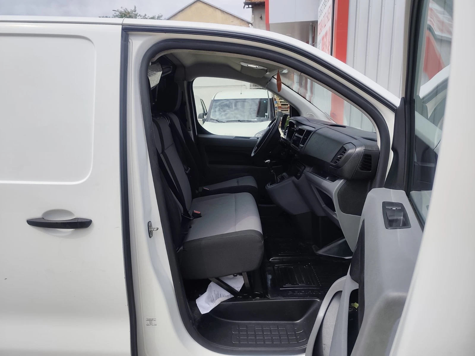 Toyota Proace 1.6 - изображение 10