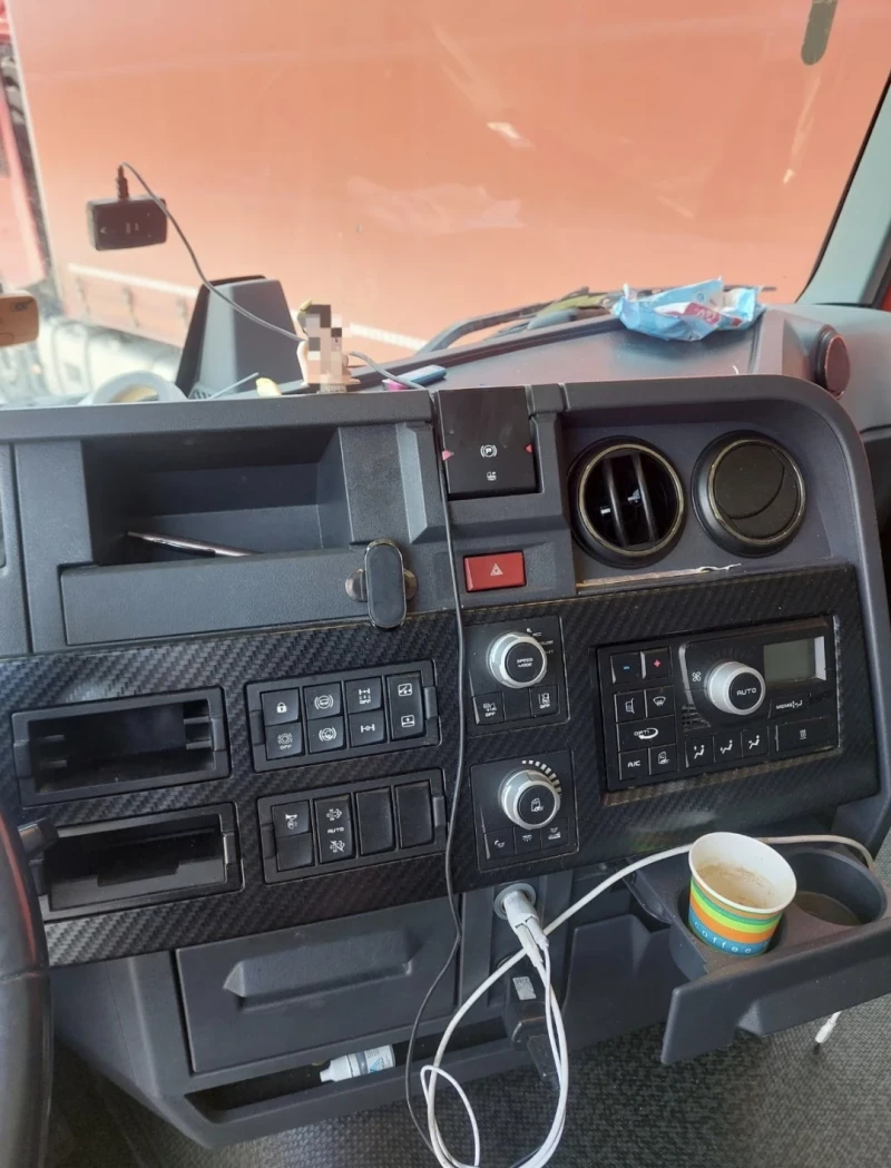 Renault T 480 РЕДАРДЕР, снимка 11 - Камиони - 52476738