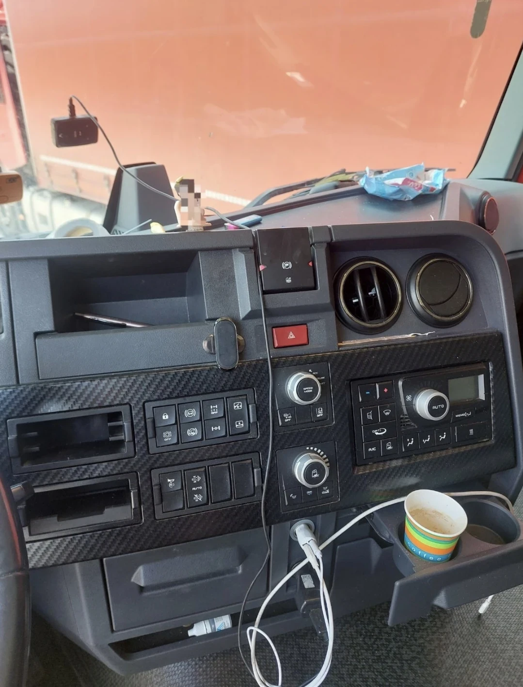 Renault T 480  | Mobile.bg   11