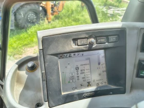Трактор Claas AXION 840 CMATIC, снимка 9
