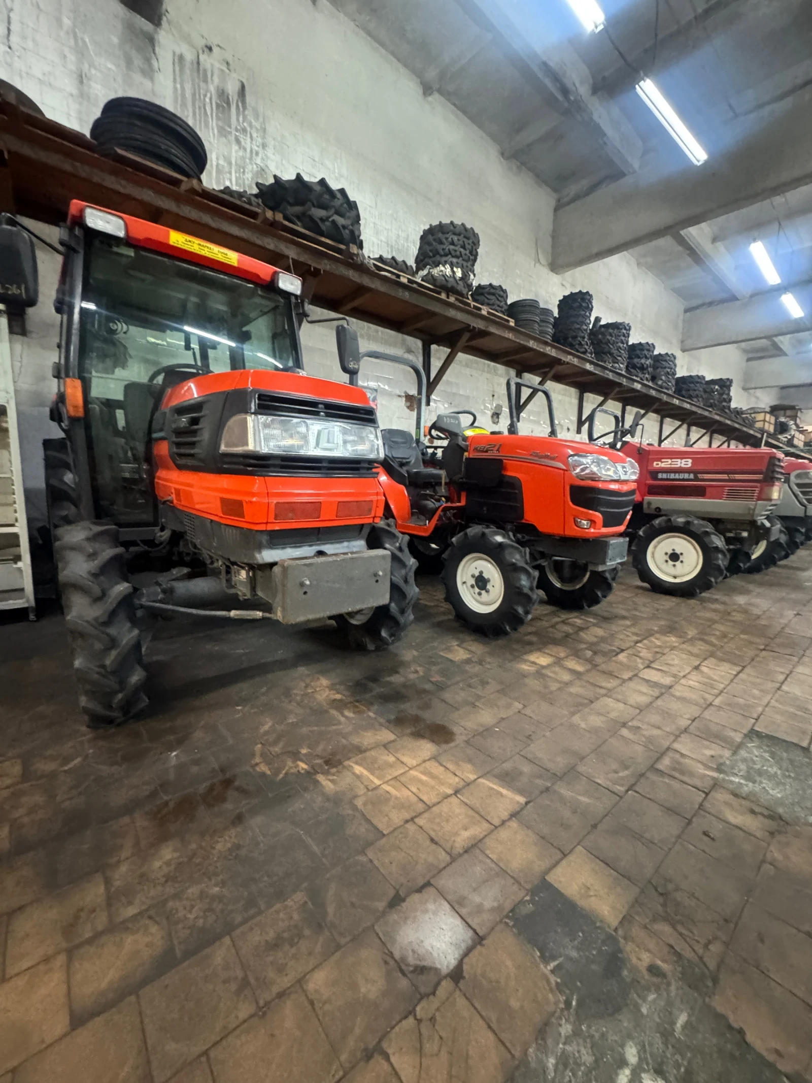 Трактор Kubota GL261 - изображение 2