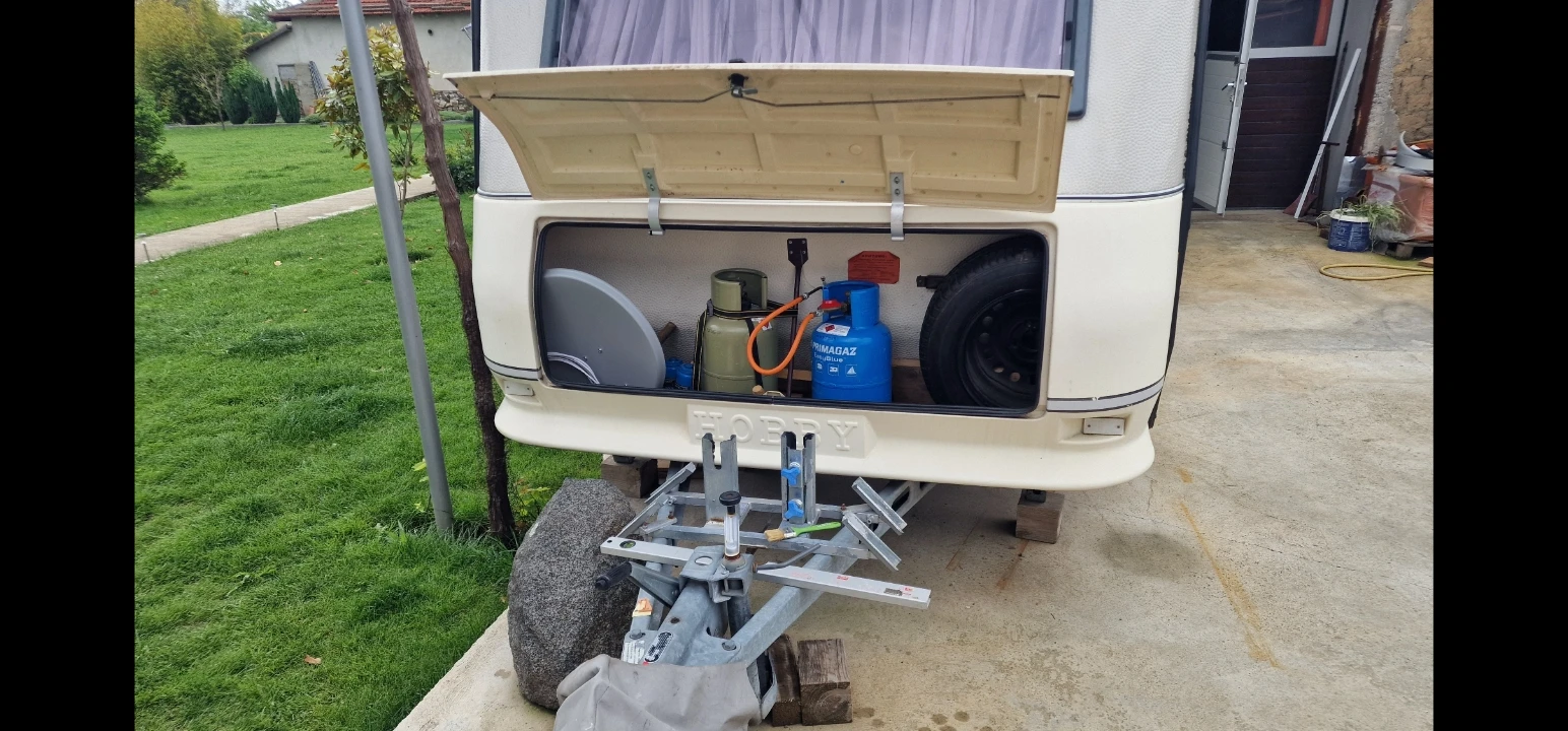 Каравана Hobby DE Luxe 370 - изображение 8