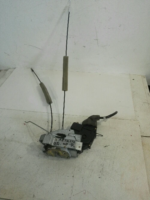 Брава врата предна дясна Субару Легаси