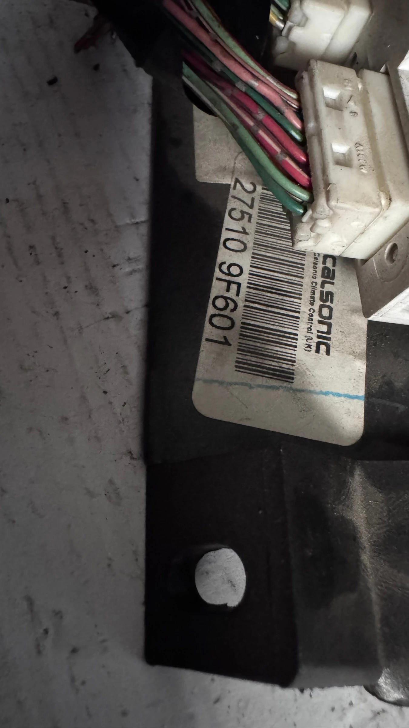   /  /  a Nissan Primera - 275109F601 | Mobile.bg   2