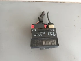 Реле подгревни свещи пежо 5008 ,308,ситроен 