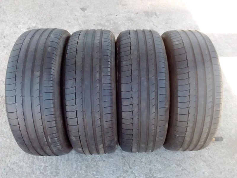 Гуми Летни 235/55R19, снимка 11 - Гуми и джанти - 18570751