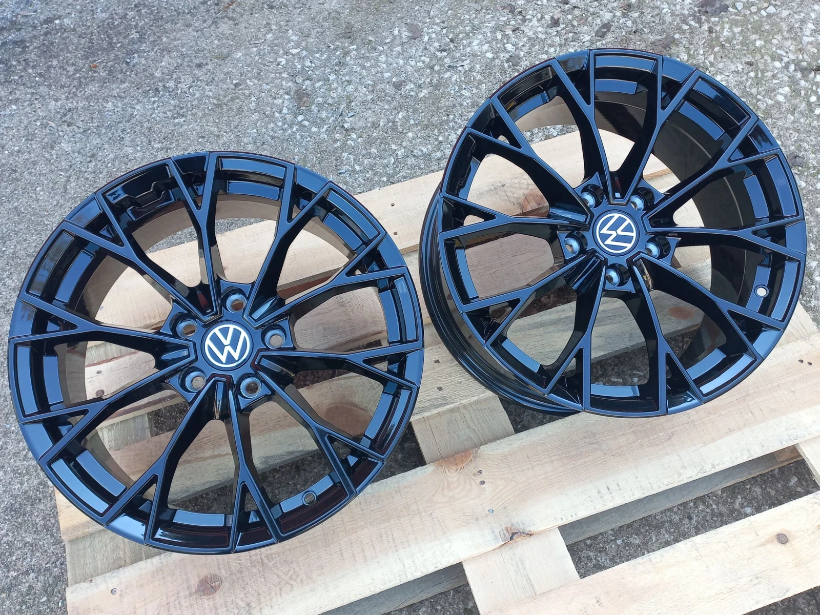 Джанти за VW, снимка 7 - Гуми и джанти - 56016130