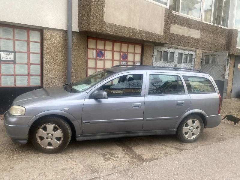 Opel Astra, снимка 2 - Автомобили и джипове - 47204540