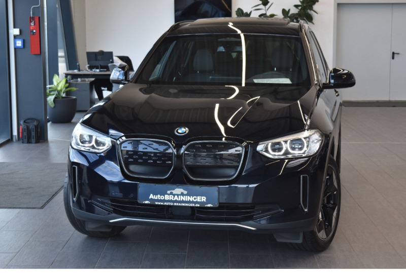 BMW iX3 Pano LiveCockpit LED NaviPlus, снимка 1 - Автомобили и джипове - 46471990