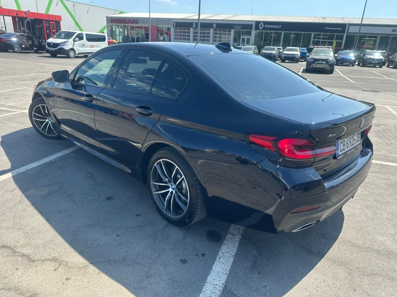 BMW 530 E M-packet Shadow line X-drive Laser HUD , снимка 3 - Автомобили и джипове - 52340328