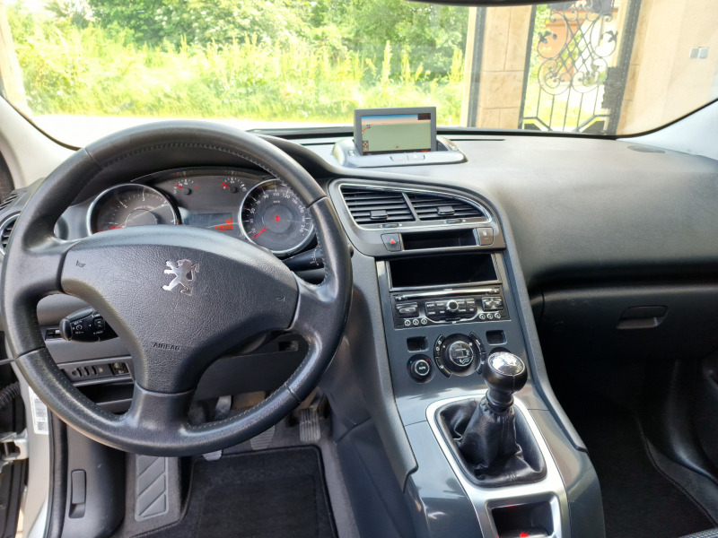 Peugeot 5008 1.6HDi-110k.c., снимка 13 - Автомобили и джипове - 46352002