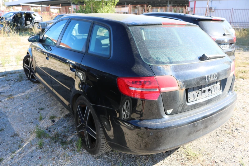 Audi A3 1.6 FSI, снимка 7 - Автомобили и джипове - 46855377