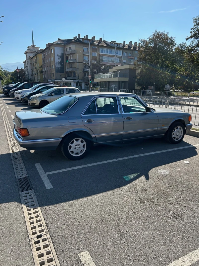 Mercedes-Benz 126 300 SE, снимка 4 - Автомобили и джипове - 47410761