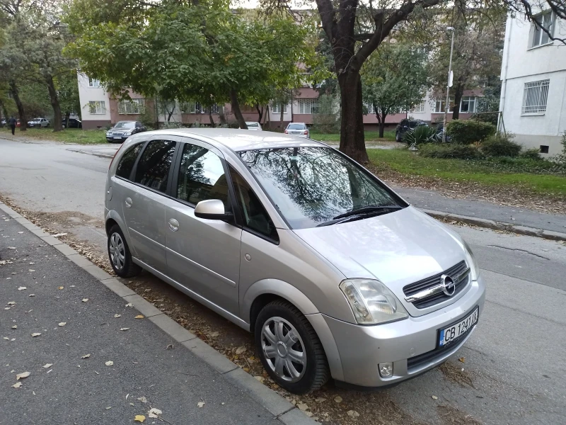 Opel Meriva 1.4 газ климатик, снимка 1 - Автомобили и джипове - 47643603