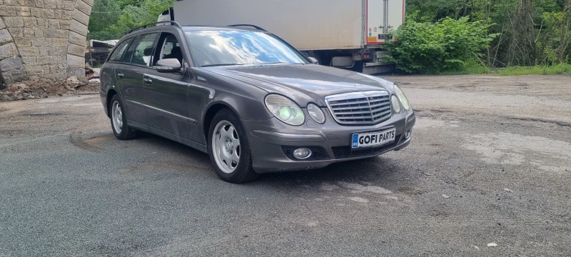 Mercedes-Benz E 320 V6, снимка 2 - Автомобили и джипове - 47701219