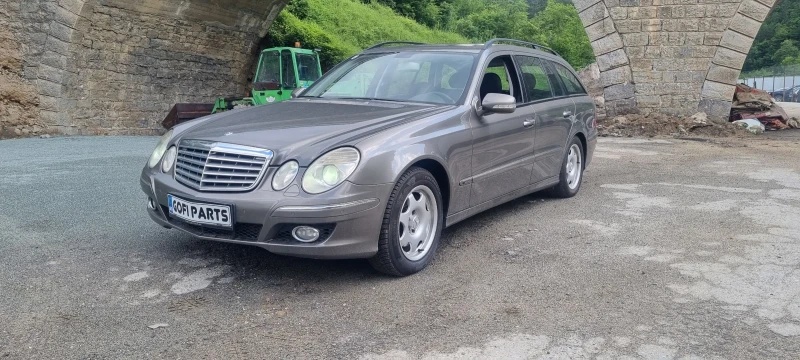 Mercedes-Benz E 320 V6, снимка 3 - Автомобили и джипове - 47701219